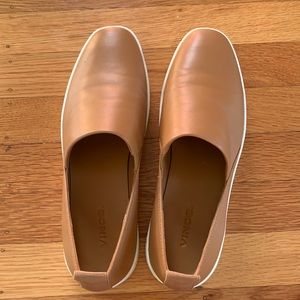 Vince saxon 2 slip on sneakers tan 6.5 / 36.5